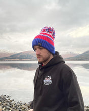 Load image into Gallery viewer, New BIG BOBBLE HAT BLUE
